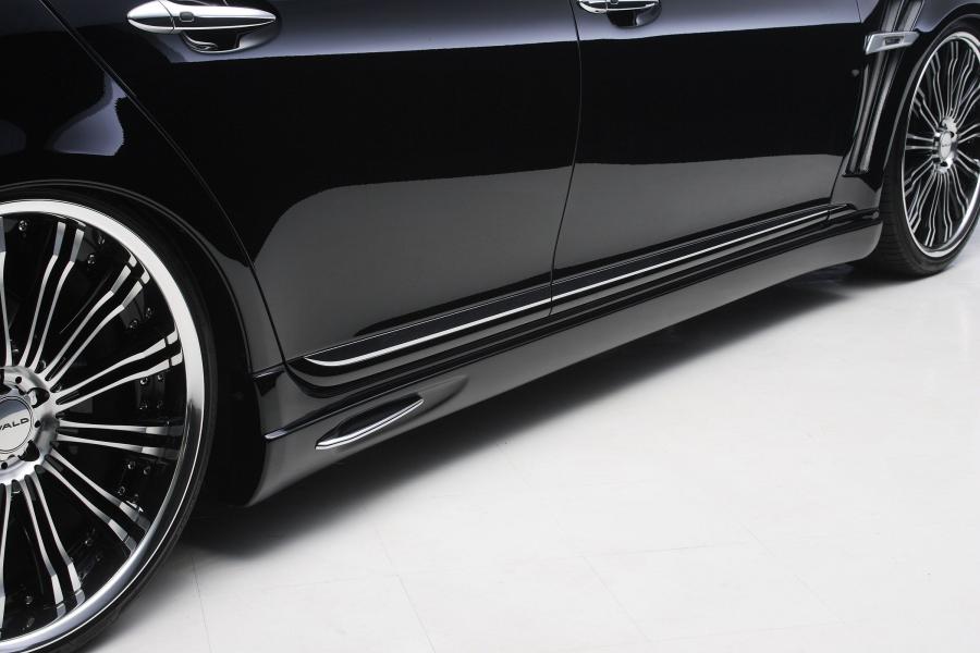  Lexus LS600h Executive Line by Wald 2010 года  (фото 44 из 81)